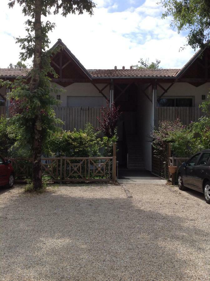 Duplex Bord Bassin D'Arcachon Apartment Ares Ngoại thất bức ảnh